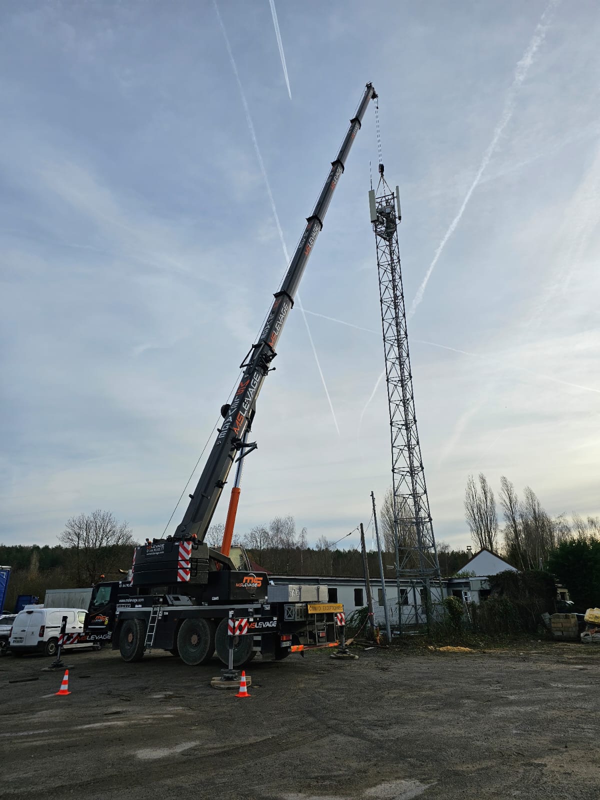 Featured image for “Grue mobile – déploiement 5G”